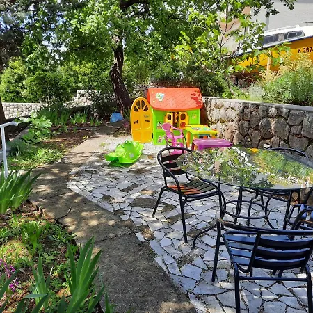 With Terace Apartman Crikvenica