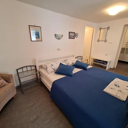 Apartman With Terace *